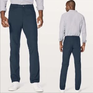 Lululemon ABC Classic-Fit Utilitech Pant Size 36